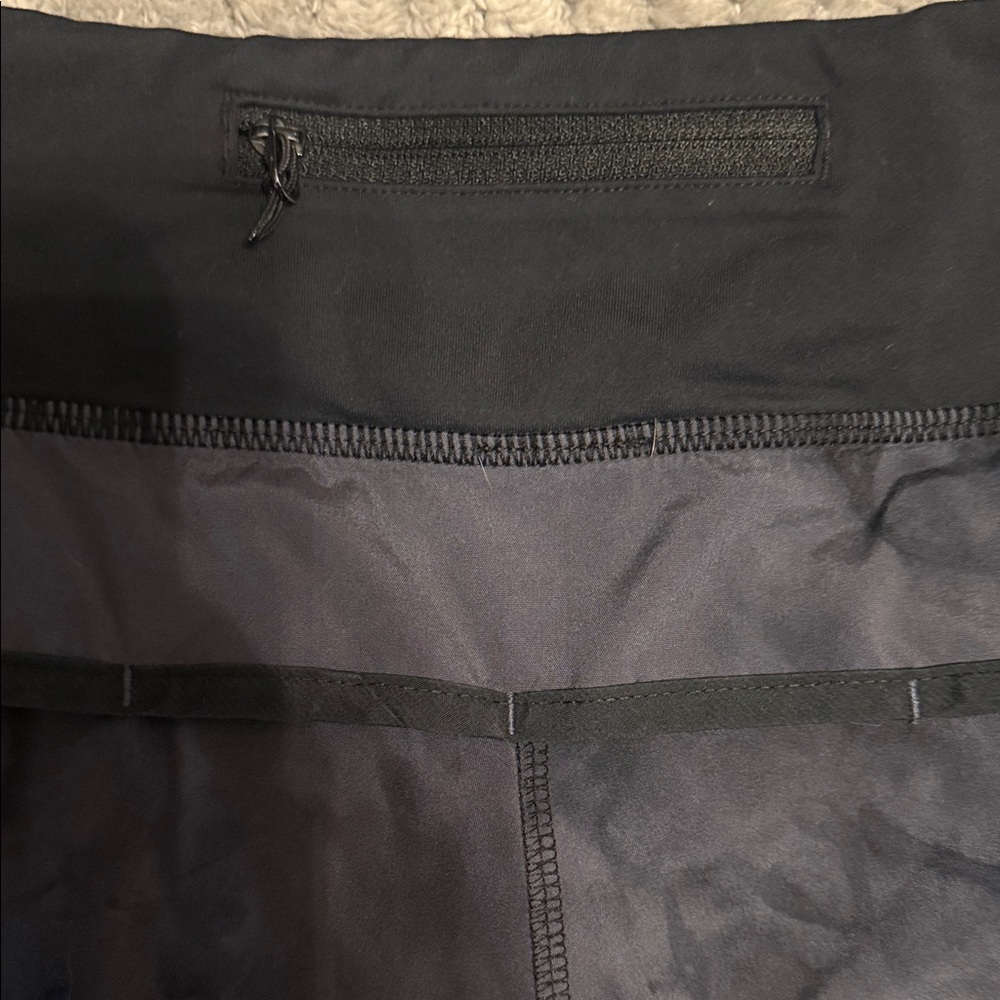 Lululemon Speed Up Short 2.5” Low-Rise Diamond Dye Pitch Grey Size 4 - Picture 7 of 11